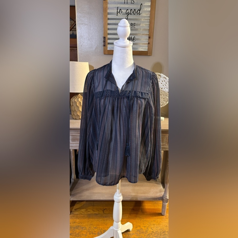 Lucky Brand Blouse - Picture 2 of 8